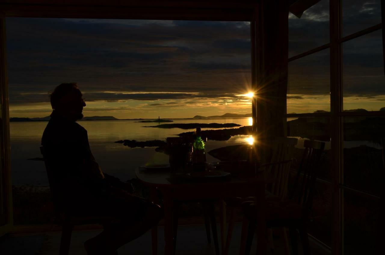 Superior Cottage With Sea View In Senja Senjehesten Exteriér fotografie